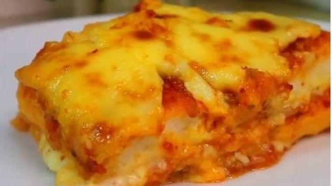 Praktis dan Ekonomis, Ini Resep Lasagna Roti Tawar yang Menggoda