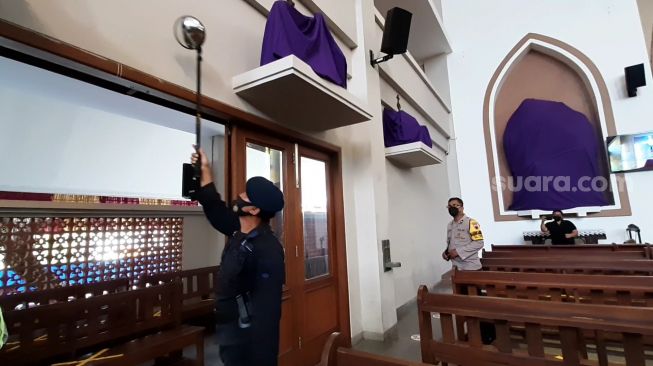 Ketatnya Penyisiran Gereja di Kota Jokowi, Polisi Sampai Lakukan Ini