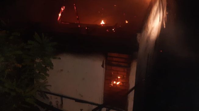 Detik-detik Rumah Megawati di Bekasi Kebakaran