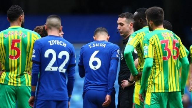 Sebelum Kartu Merah Thiago Silva, Chelsea Memang Sudah Main Buruk