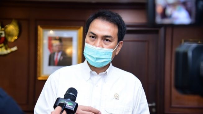 Azis Syamsuddin Batal Diperiksa KPK Hari Ini, Sebut Sedang Jalani Isoman