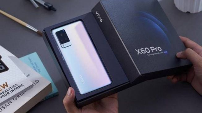Vivo X60 resmi diperkenalkan di Indonesia pada Senin (5/4/2021). [Antara]
