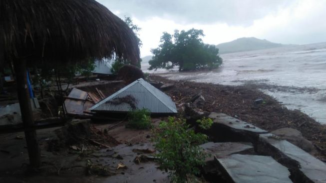 Pasca Badai Seroja, 12 Desa di NTT Masih Terisolasi