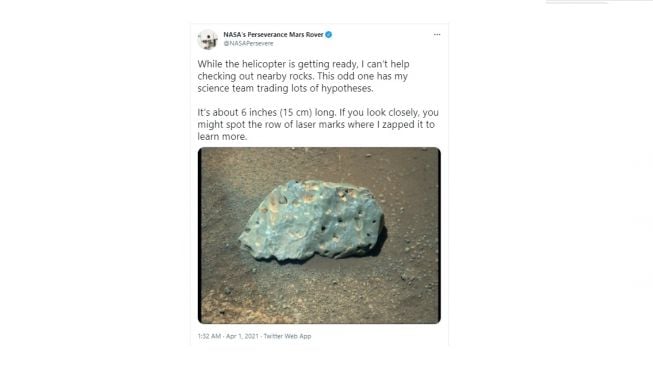 Batu hijau misterius di Mars. [Twitter]