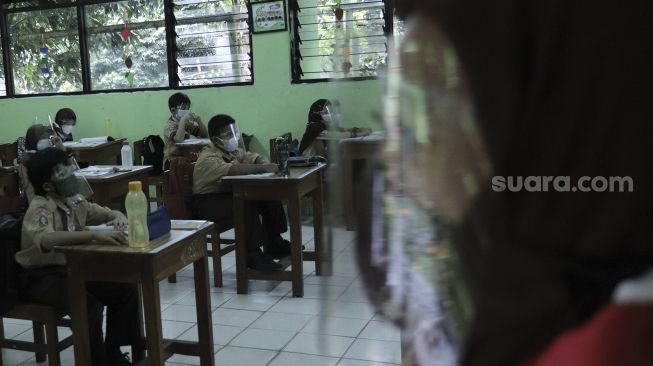 Satgas Covid-19: 261.041 Sekolah Sudah Buka untuk Belajar Tatap Muka Terbatas