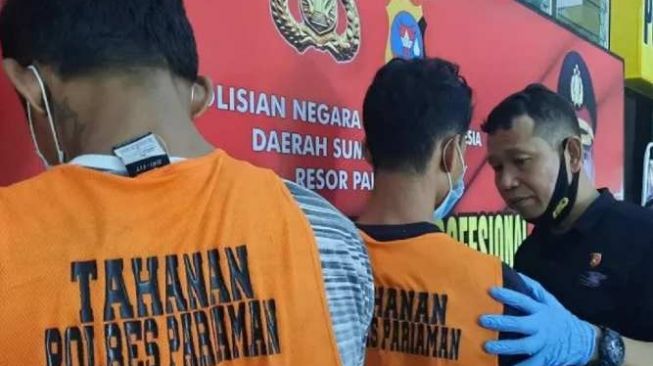 Parah! Paman dan Keponakan Kompak Jadi Pengedar Sabu di Kota Pariaman