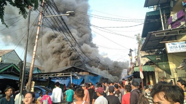 Tanah Abang Kebakaran di Pasar Kambing