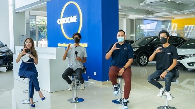 Yuk, Coba Keseruan Test Drive di Carsome Experience Center Pondok Indah