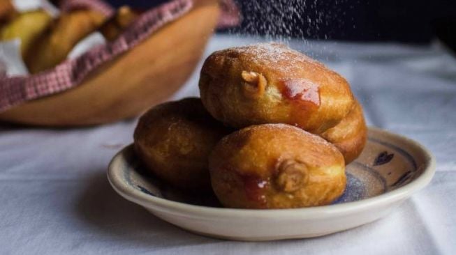 Resep Bomboloni, Donat Khas Italia Yang Rasanya Bombastis