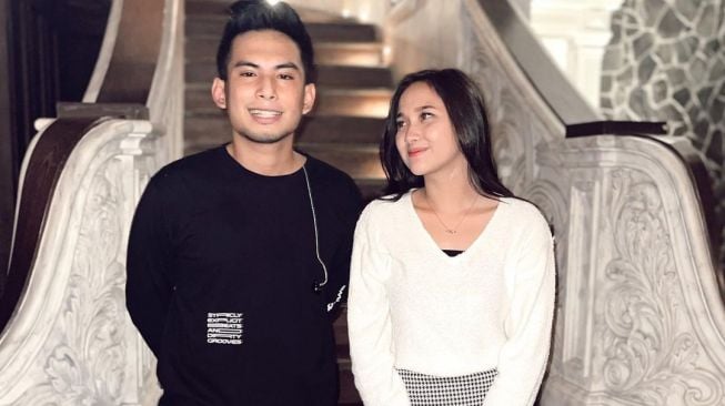 Ngaku Pacar Niko Al Hakim, Seleb TikTok Ini Dicibir