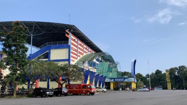 Panitia Turnamen Piala Menpora di Stadion Panik dan Lari Saat Gempa