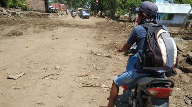 Korban Banjir-Longsor Lembata Butuh Bantuan Selimut hingga Susu Bayi