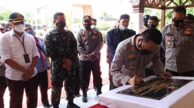 Tingkatkan Pelayanan, Kapolres Aceh Tamiang Resmikan Polsubsektor
