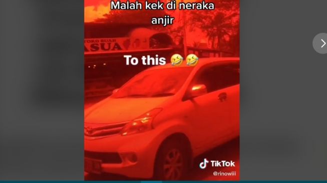 Pengalaman unik saat mencoba kacamata baru (tiktok.com/@rinowiii)