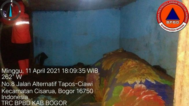 Ibu Hamil Jadi Korban Longsor di Puncak Bogor