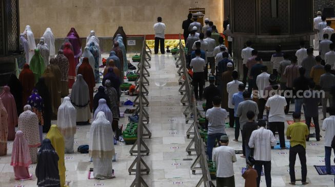 Jadwal Sholat dan Buka Puasa Jakarta 15 April 2021