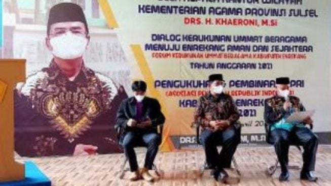 Ustadz dan Pendeta Bergantian Pimpin Doa di Acara Kementerian Agama