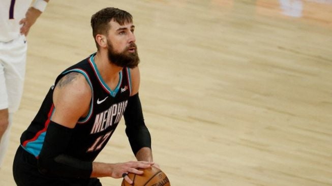 Jonas Valanciunas Bawa Memphis Grizzlies Hantam Chicago Bulls