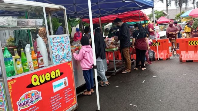 Hari Pertama Puasa, Kawasan Kuliner Pasar Lama Tangerang Terlihat Sepi