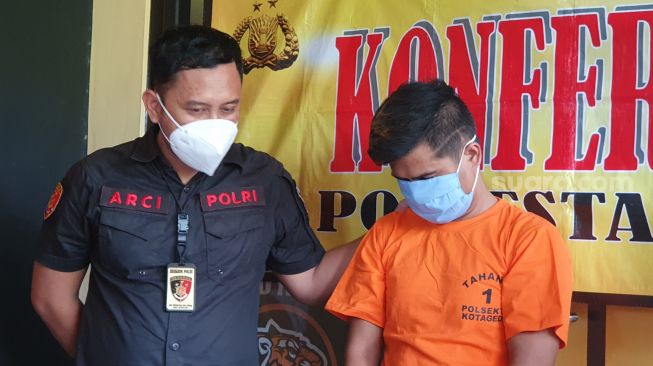 Bejat, Tukang Fotokopi di Jogja Terekam CCTV Cabuli Siswi SMP