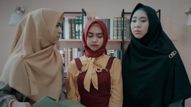 Sinopsis Film Sisterlillah, Kisah 3 Muslimah Bersaudara Buktikan Tekad