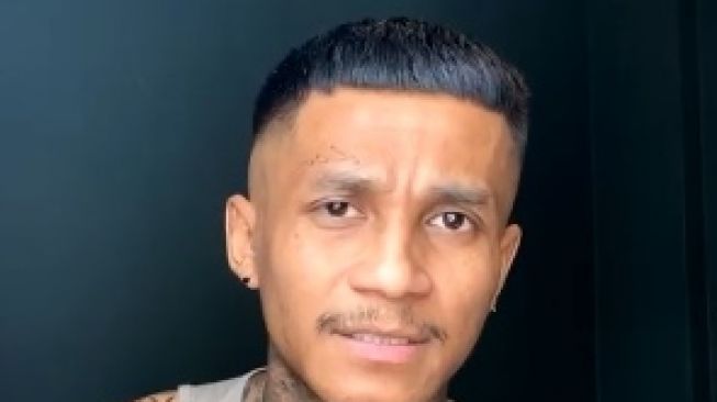 Dipuji, Pria Indonesia Jadi Bintang Porno Gay Berprestasi di Jerman