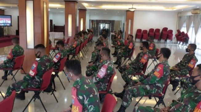 Tingkatkan Kapasitas Babinsa, Upaya Pelacakan Covid-19 di Masyarakat