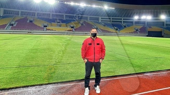 Sambut Final Piala Menpora 2021, Lampu di Stadion Manahan Semakin Terang