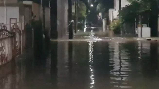 Kali Sunter Meluap, Permukiman di Cipinang Melayu Banjir Lagi