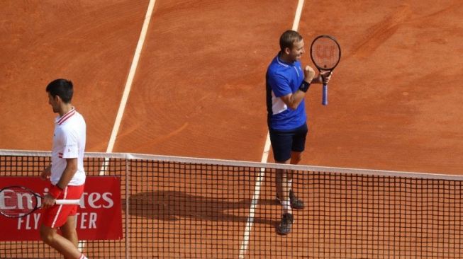 Kejutan! Novak Djokovic Disingkirkan Petenis Non-unggulan di Monte Carlo