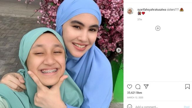 Potret kedekatan Kartika Putri dan Syarifah Syahra. [Instagram]