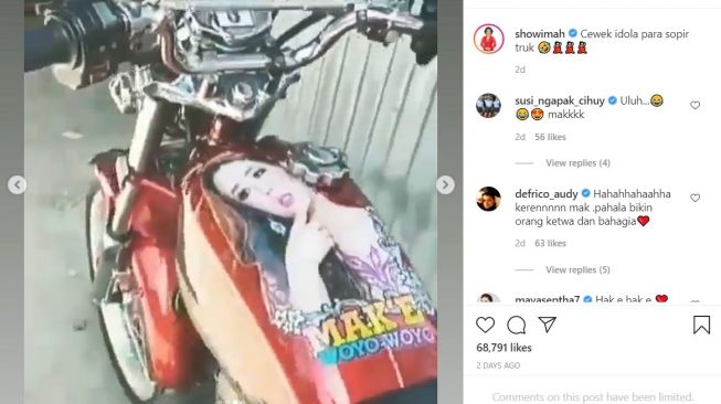Tangki motor ternyata juga terpampanga wajah Soimah (Instagram)