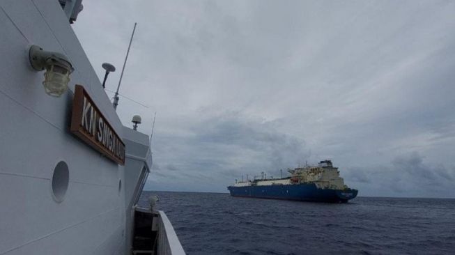 Bakamla Bergerak Kapal Tanker Yunani Masuk ZEE Indonesia