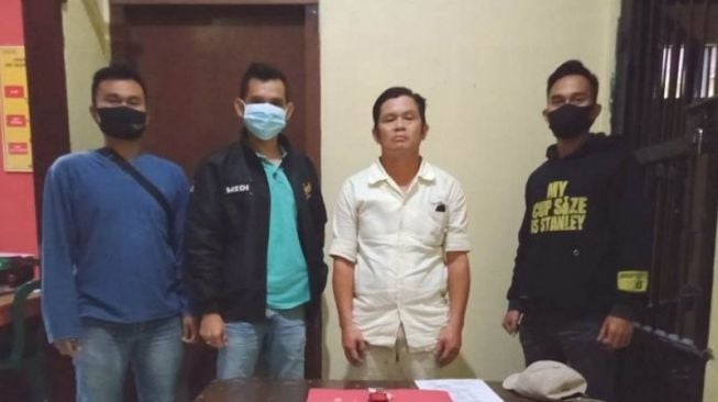 Waduh! Pensiun dari Anggota DPRD, ER Alih Profesi Jadi Bandar Narkoba