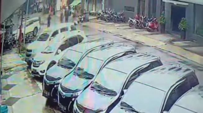 Video Detik-detik Brimob Tewas dan Kopassus Luka Dikeroyok di Kebayoran