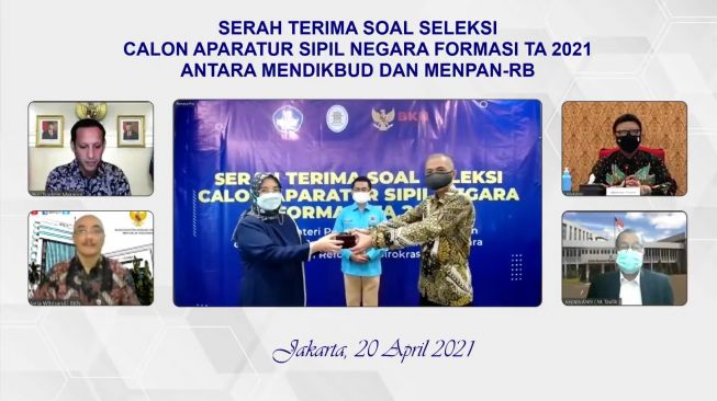 Kemendikbud Serahkan Soal CPNS 2021 ke Panitia Seleksi Nasional KemenPAN-RB