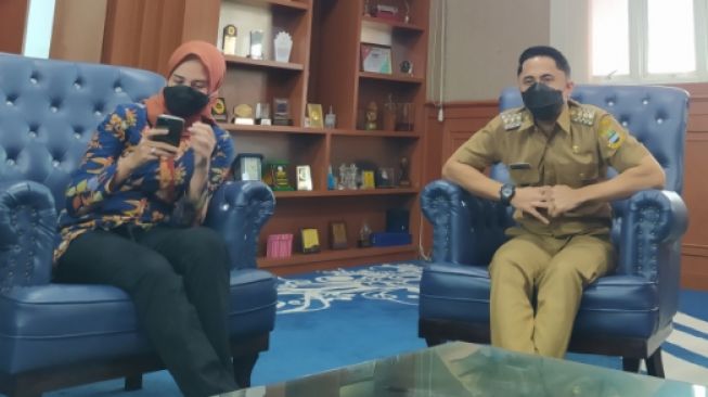 Istri Bupati Bandung Barat Sonya Fatmala "Diteror" Aplikasi Pinjol Ilegal