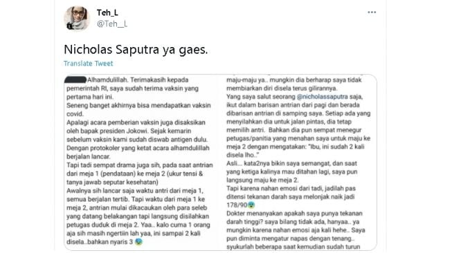 Aksi heroik Nicholas Saputra saat antre vaksin (twitter.com/@Teh__L)