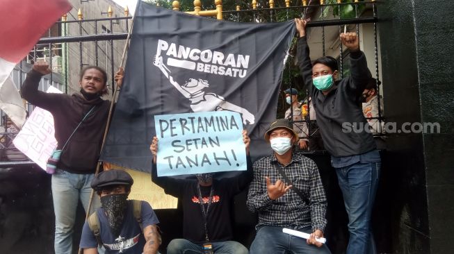 Warga Pancoran II Aksi Kawal Sidang Sengketa Lahan Lawan Pertamina