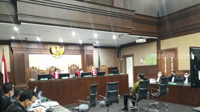 Pakai Jet Pribadi saat ke Lampung, Eks Mensos Juliari Dibiayai Uang Korupsi