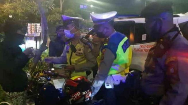 Pengendara Motor Berknalpot Bising di Bekasi Didenda Rp 250 Ribu