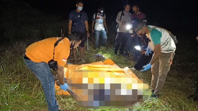 Hilang Sehari, Matias Bala Ditemukan Tewas di Sawah dengan Luka Bacokan