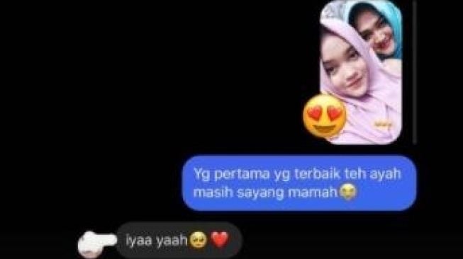 Tangkapan layar DM Sule dan anaknya [Instagram]