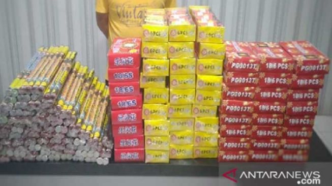 Polisi Tangkap Distributor Petasan di Banda Aceh