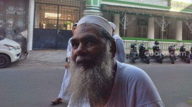 Pengurus Masjid Muhammadan Padang, Haji Musthafa. [Suara.com/ B. Rahmat]