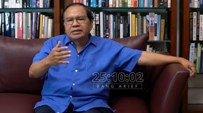 Sindir Rizal Ramli, Ferdinand: Kacamatamu Terlalu Rabun Untuk Melihat Kenyataan
