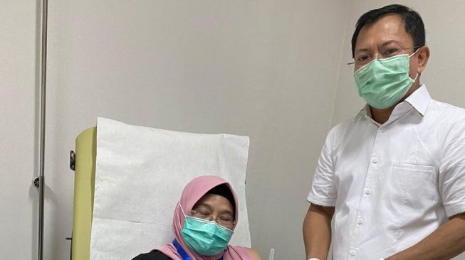 Sama-sama Pernah Jadi Menteri Kesehatan RI, Isi Garasi Siti Fadilah vs Terawan Bak Bumi dan Langit