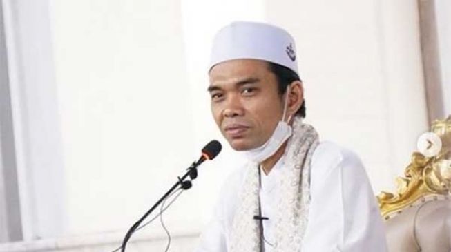 Ustaz Abdul Somad Ingatkan Muslimah Tak Pakai Mukena Ini, Bisa Mengundang Dosa!