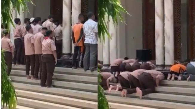 Nggak Kebagian Shaf, Aksi Remaja Salat di Tangga Masjid Tuai Perdebatan