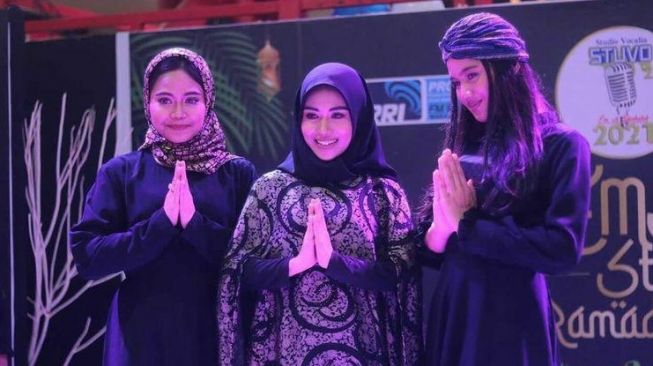 Ika KDI di salah satu acara ramadhan / [SuaraSulsel.id / Istimewa]